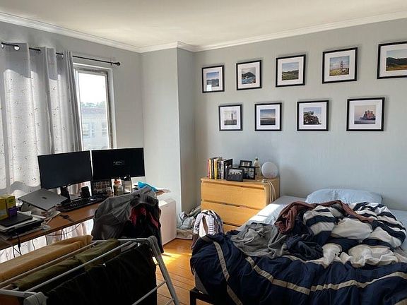 2nd image of 1282 25th Ave