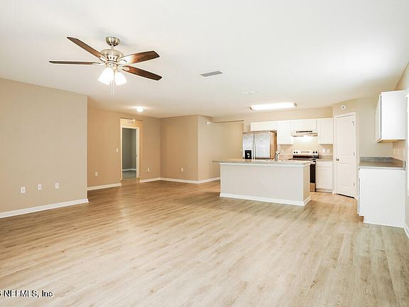 4th image of 1835 SAMUEL ADAMS Court