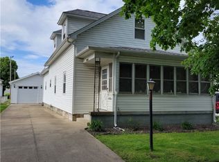 816 Wabash Ave, Mattoon, IL 61938