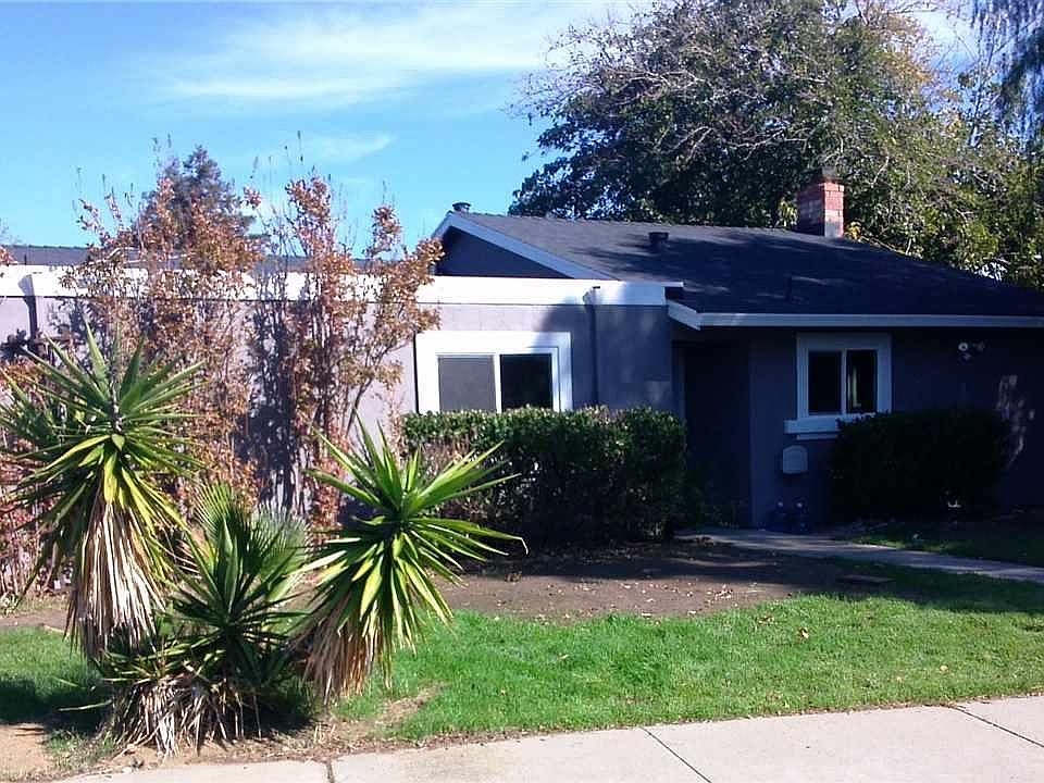 1st image of 2461 Sequoia Dr