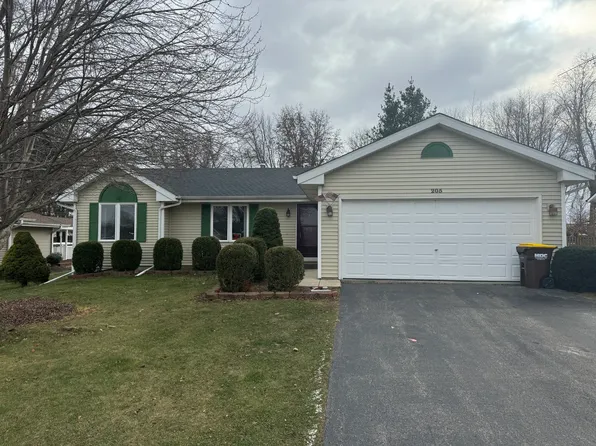 205 W Edson St, Poplar Grove, IL 61065