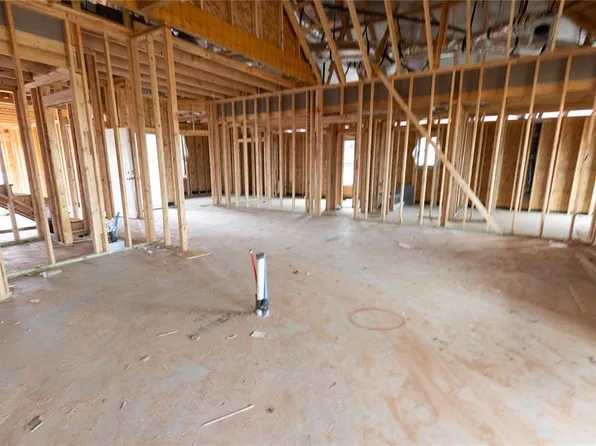 8321 NW 154th Ct, Edmond, OK 73013