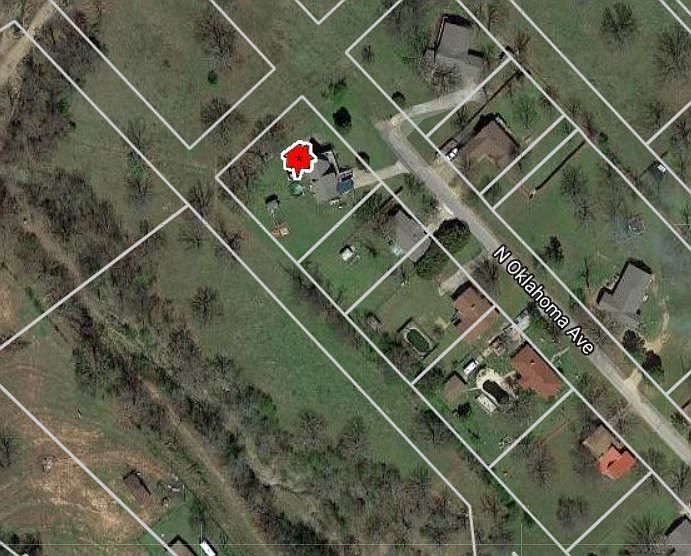 2nd image of 857 Oklahoma Ave