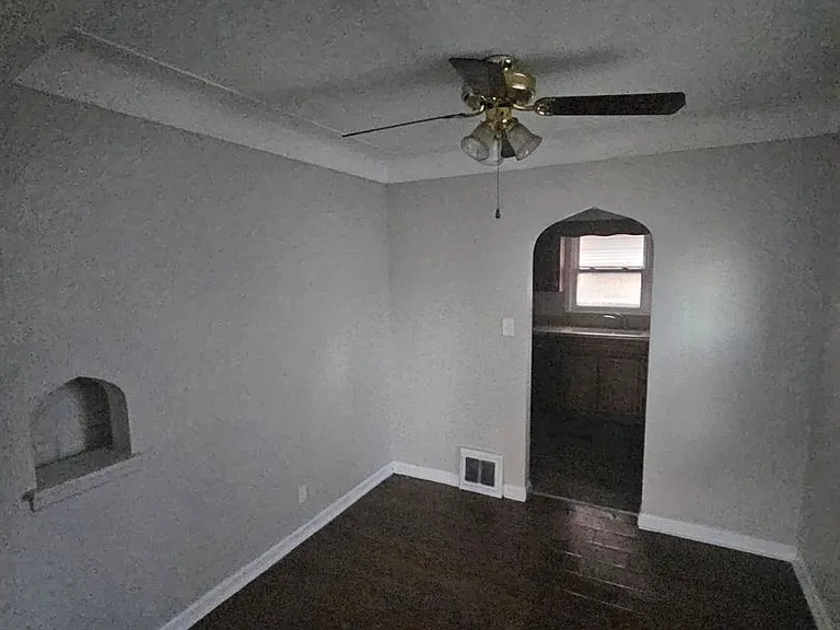 4239 Asbury Dr — Photo 22