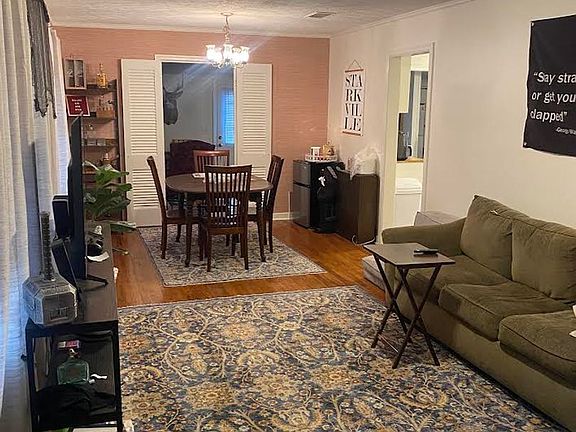 3rd image of 219 Santa Anita Dr