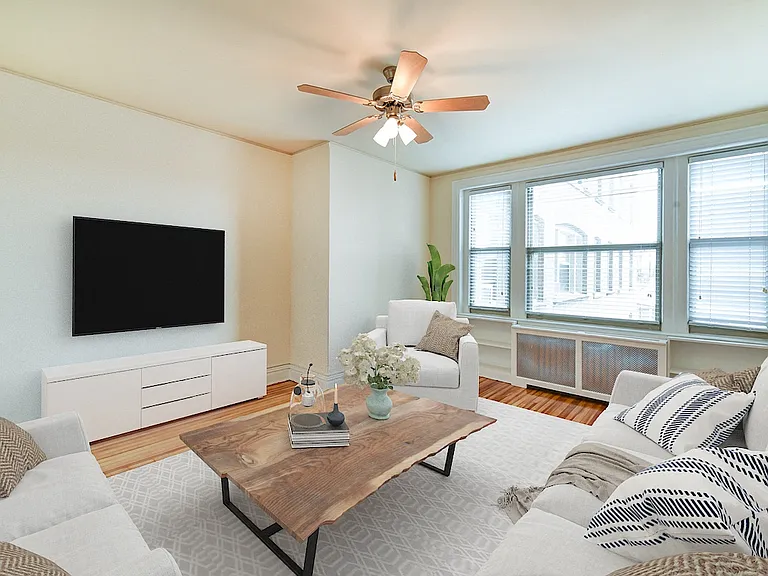 2701 Connecticut Ave — Photo 2