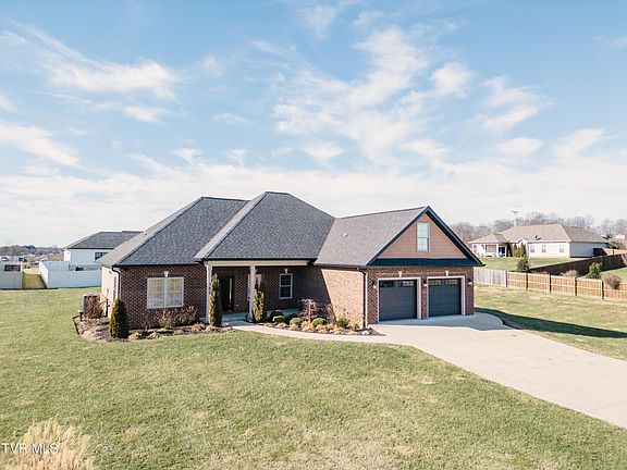 2nd image of 582 Brady Way