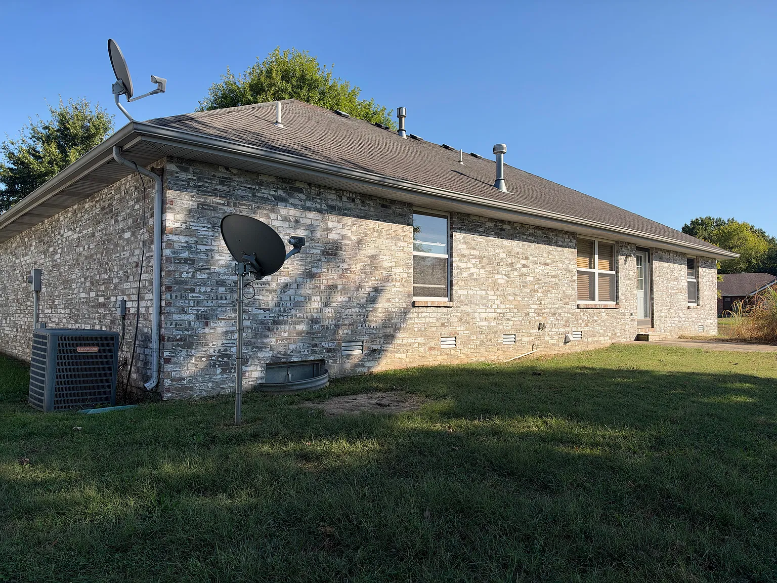 3 bed, 1700 sqft, $1,795 — Photo 3