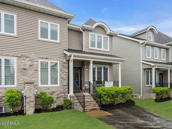2nd image of 7 Sablow Drive