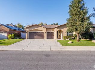 9220 Via Lugano, Bakersfield, CA 93312