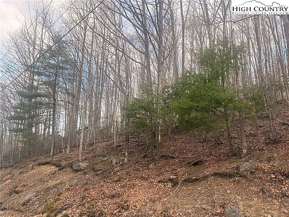 2nd image of 212 Jackpine Road