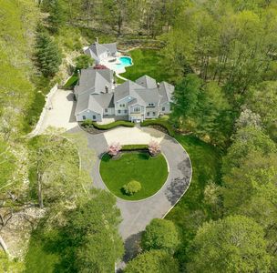 7 Messex Lane, Weston, CT, 06883