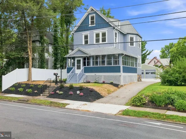 63 W Greenwood Ave, Lansdowne, PA 19050