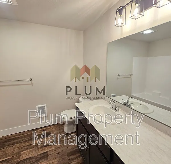 425 Michigan Ave #305 — Photo 15