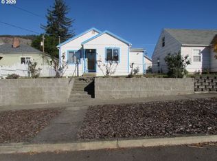 233 NE Broadway St, Myrtle Creek, OR 97457
