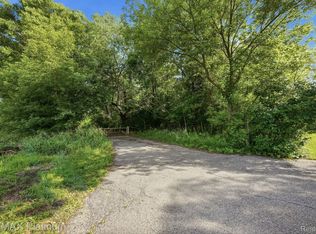 0 Henry St, Howell, MI 48843