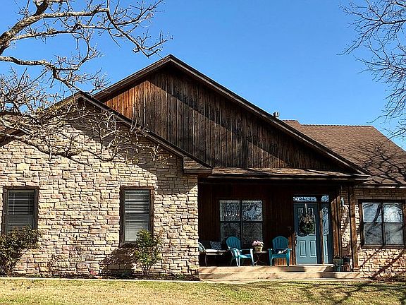 3rd image of 6210 W Mesa Cir