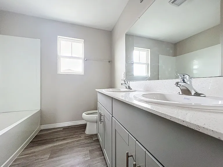1404 Axel Cir — Photo 12