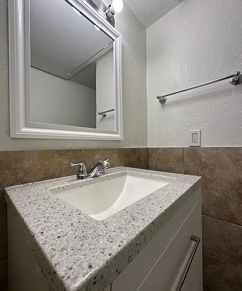 4837 Cedar Springs Rd #331 — Photo 5