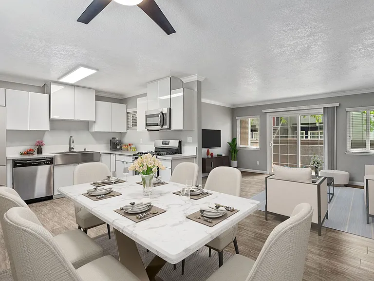 Solara Apartment Homes — Photo 1