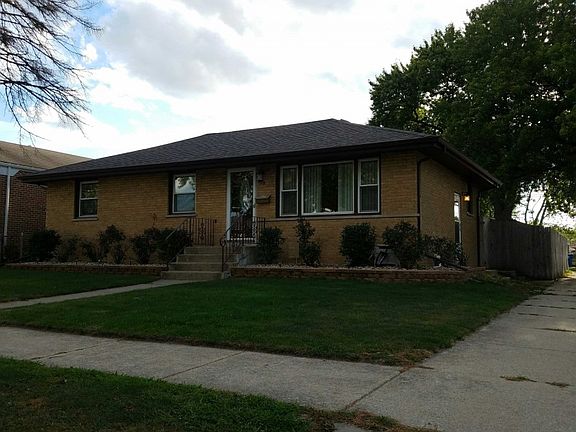 2nd image of 426 Oglesby Ave
