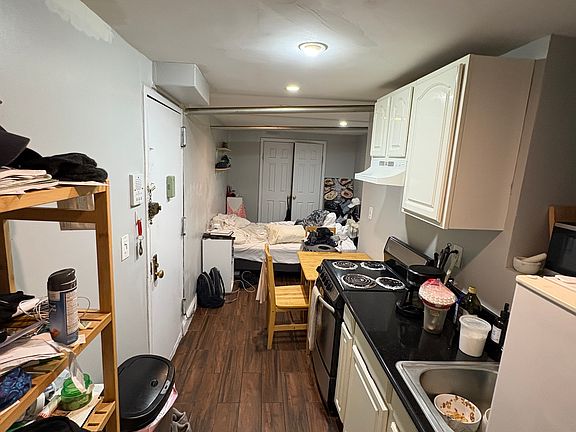 2nd image of 442 W 54th St #Basement
