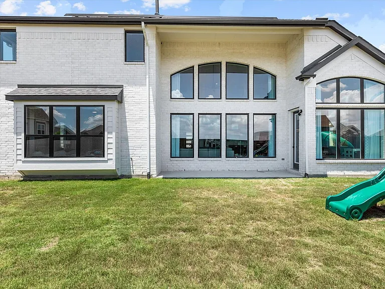 721 Yarrow St — Photo 29