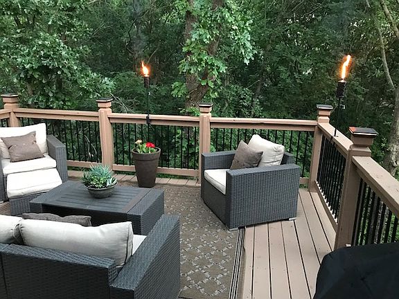 Shared Upper Level Deck