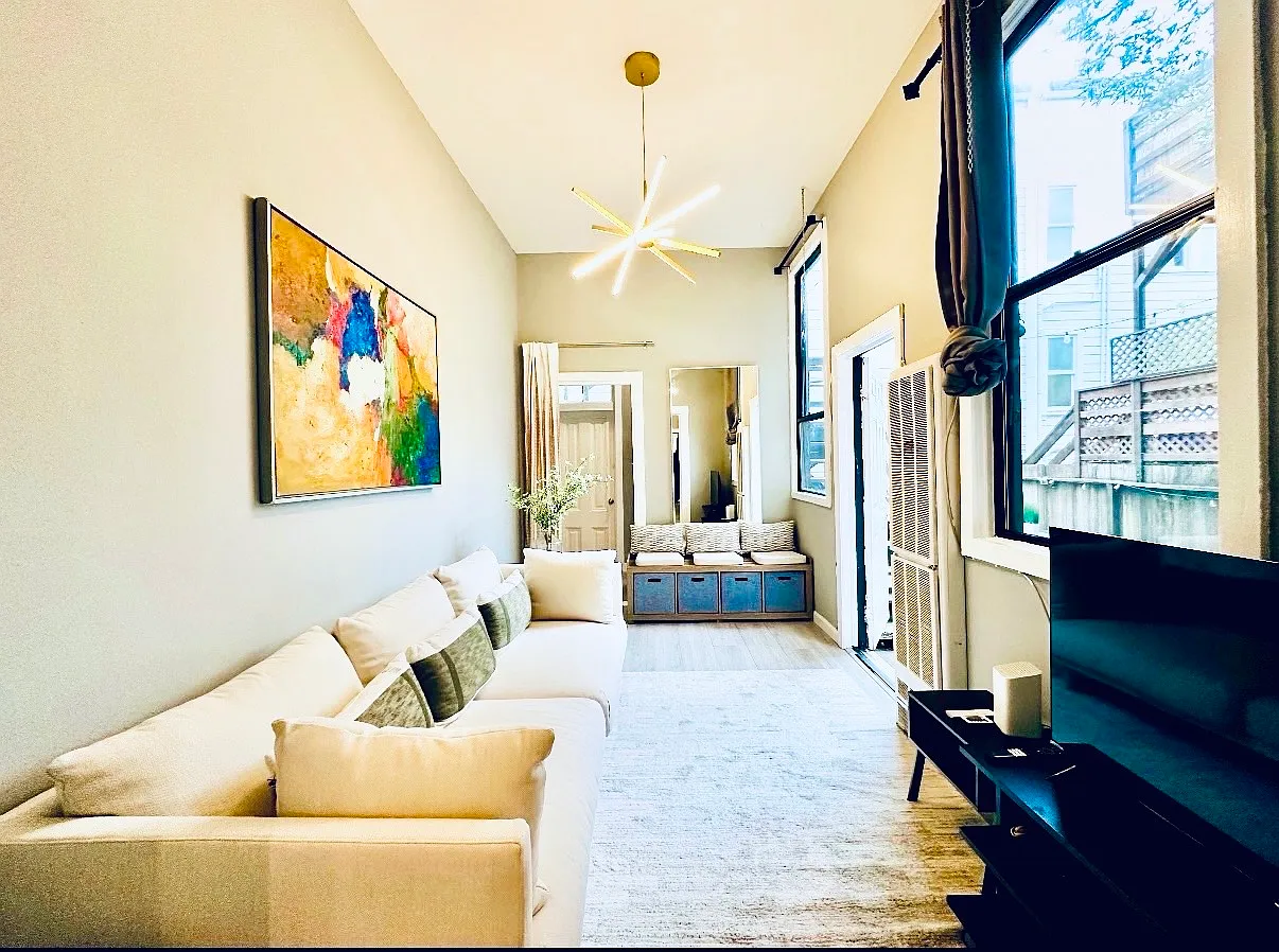 4 bed, 1800 sqft, $11,495 — Photo 3