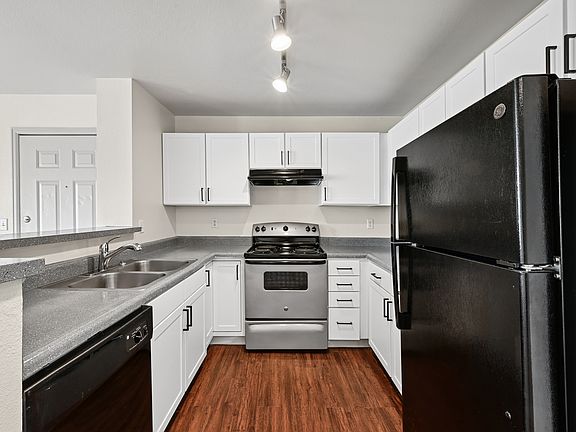 2nd image of 601 Merlin Dr #630301