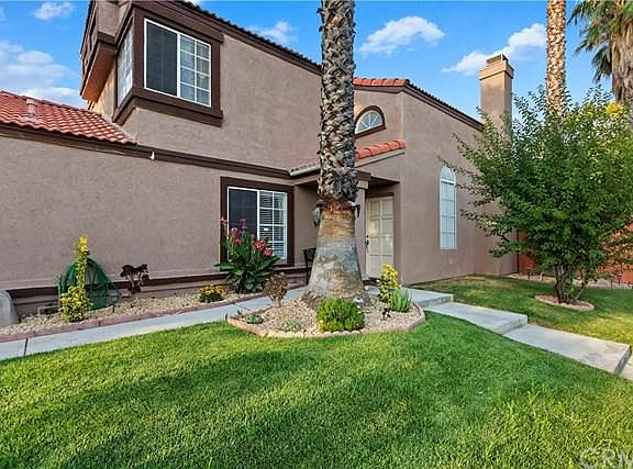 4th image of 1463 Almond Dr