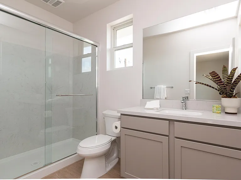 Ensuite Bathroom with larger shower.