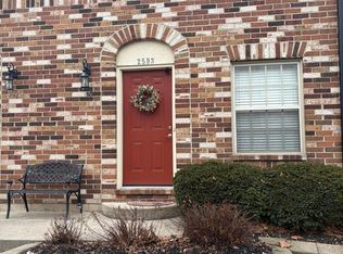 2593 Olde Hill Ct N, Columbus, OH 43221