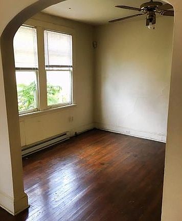 4th image of 1712 Mechanicsville Tpke