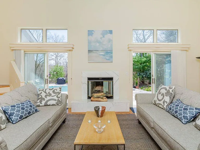 38 Red Creek Cir — Photo 1
