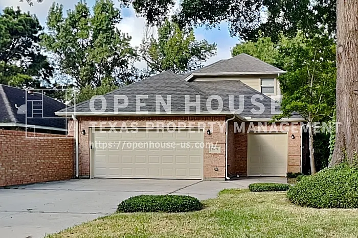 3 bed, 2.5 bath, 2183 sqft, $2,300 — Photo 1