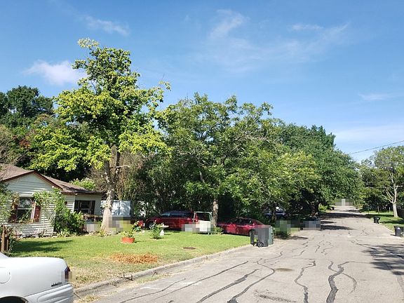4th image of 215 E Munroe Ave
