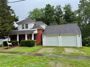 403 Chestnut St, Richmond, MO 64085