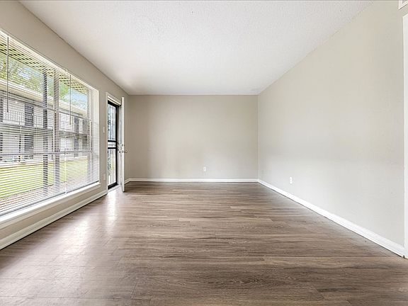 4th image of 3645 Macon Rd #69fd45003