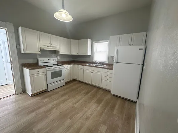 1410 W Jackson St, Muncie, IN 47303