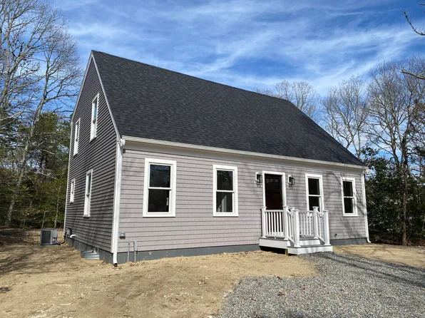 92 Rainbow Avenue, East Falmouth, MA 02536