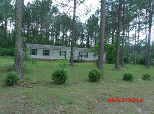 147 Halls Ln, Moultrie, GA 31768
