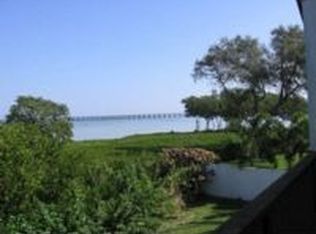 3145 Shoreline Dr, Clearwater, FL 33760