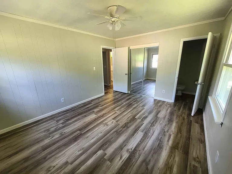 182 Delp St — Photo 31