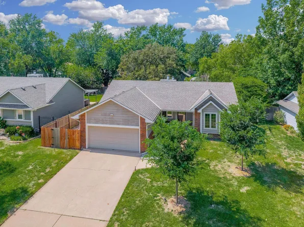 2301 N Forest Park St, Derby, KS 67037