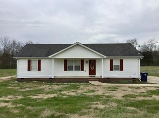 300 Tarpley Ave, Cornersville, TN 37047