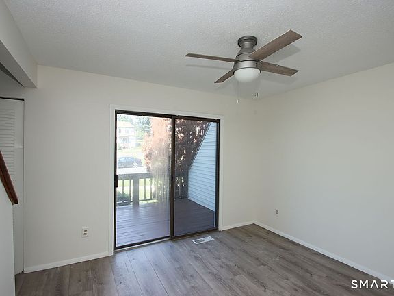 4th image of 108 Cypress Road #108