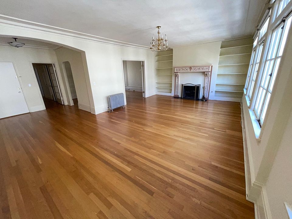 1st image of 1830 Gough St APT 5