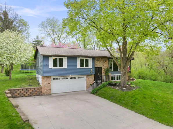 19031 Jordan Trl, Lakeville, MN 55044