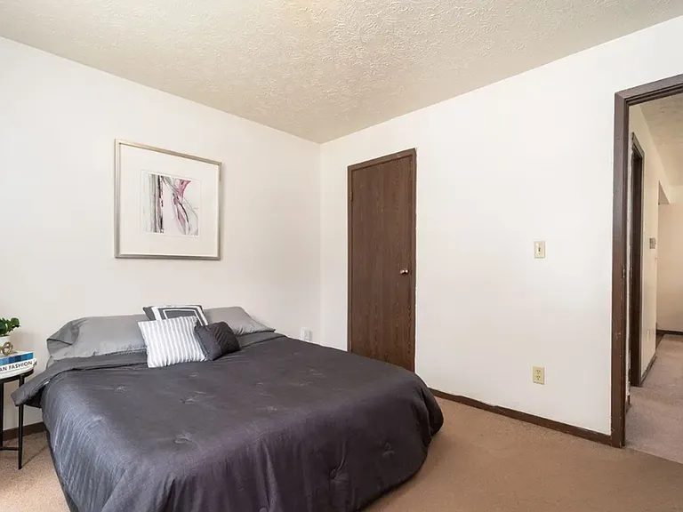 503 Grant Street — Photo 9